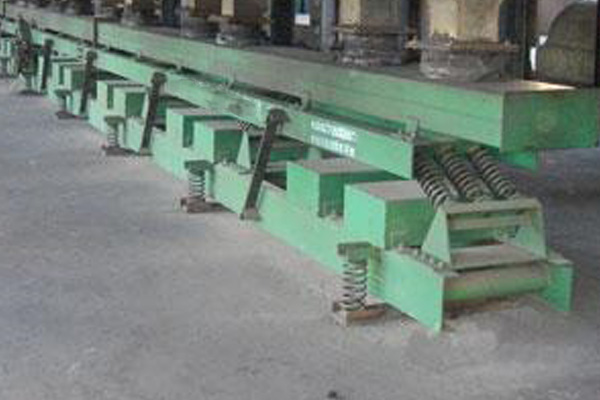 什么是慣性振動輸送機，性能特征概述